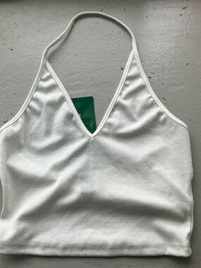 Size Small White Ribbed V-Neck Halter Crop Top